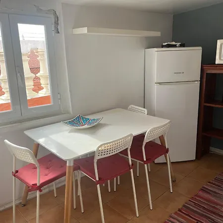 With Balcony Near Rossio Apartament